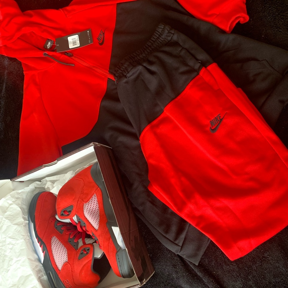 Raging Bulls Jordan 5 w/ matching Nike jumpsuit size 10 & 2x.